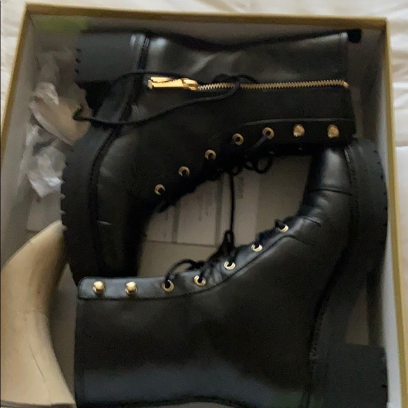 Mk Anaka Leather Combat Boot - Picture 2 of 3